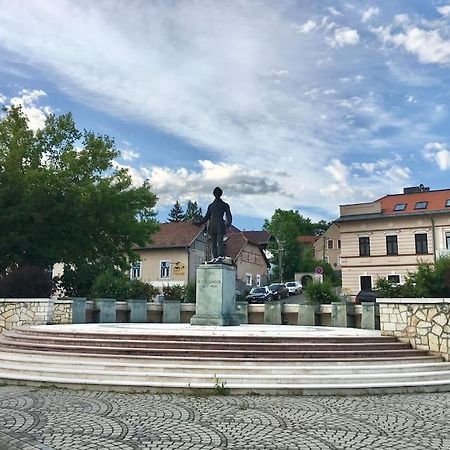 Andrea Apartman Miskolc Belvarosaban Zewnętrze zdjęcie